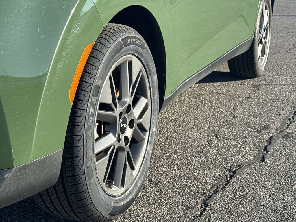 Used 2022 Kia Soul EX image 19