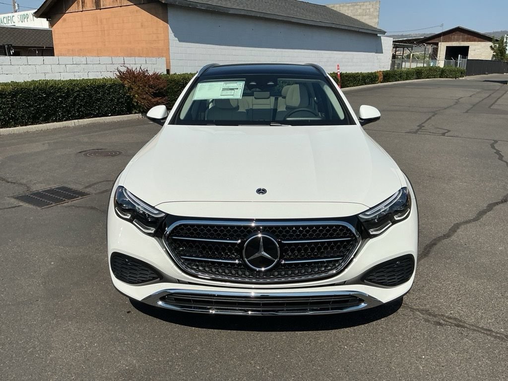 New 2026 Mercedes-Benz E 450 4MATIC All-Terrain Wagon image 5