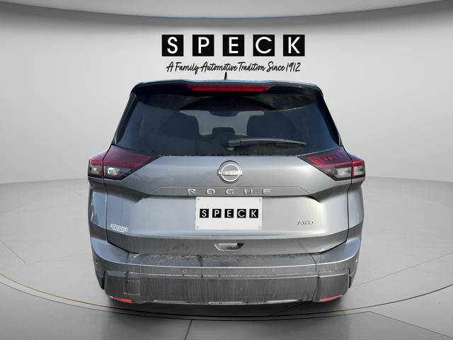 Used 2024 Nissan Rogue S AWD/4WD image 4
