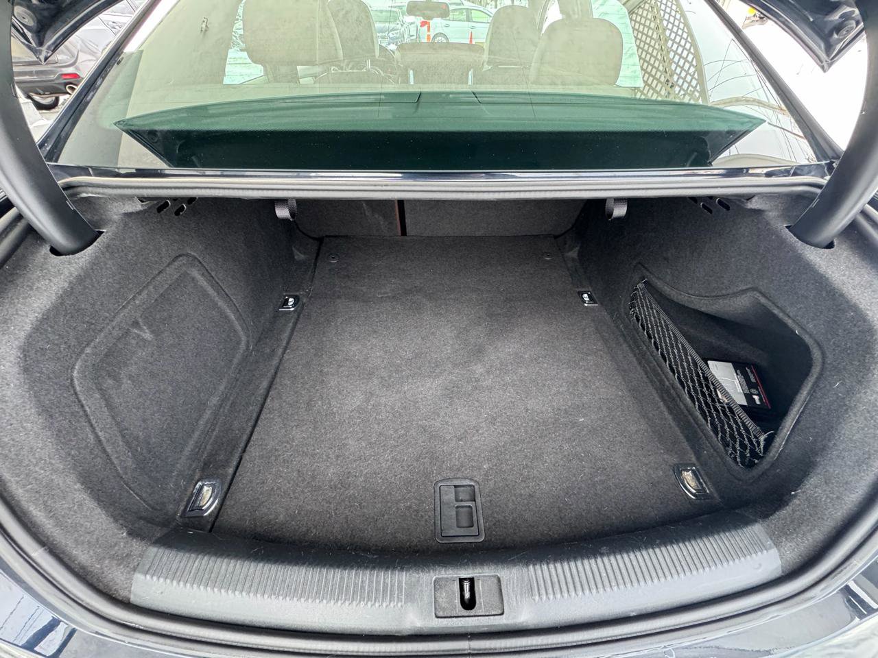 Used 2016 Audi A4 2.0T Premium Plus w/ Technology Package image 11