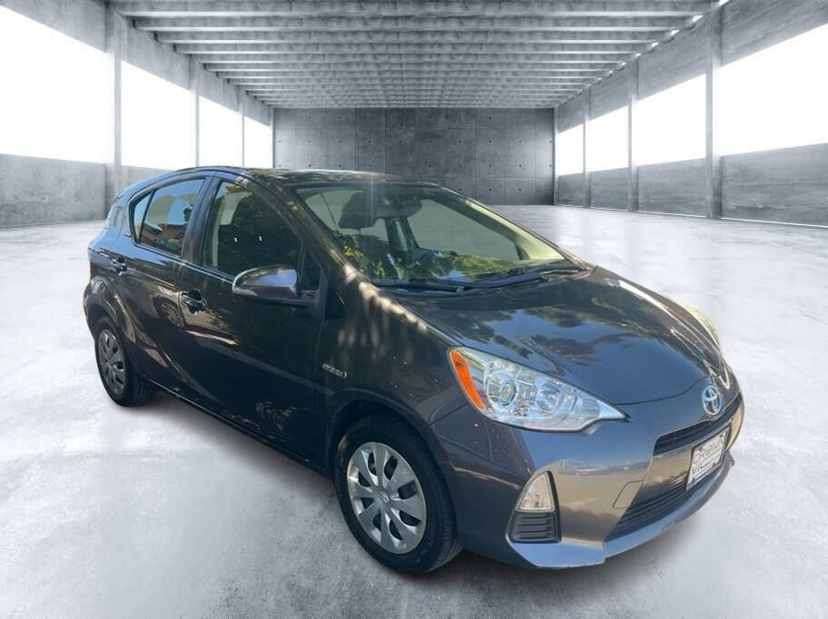 Used 2014 Toyota Prius C Two FWD image 2