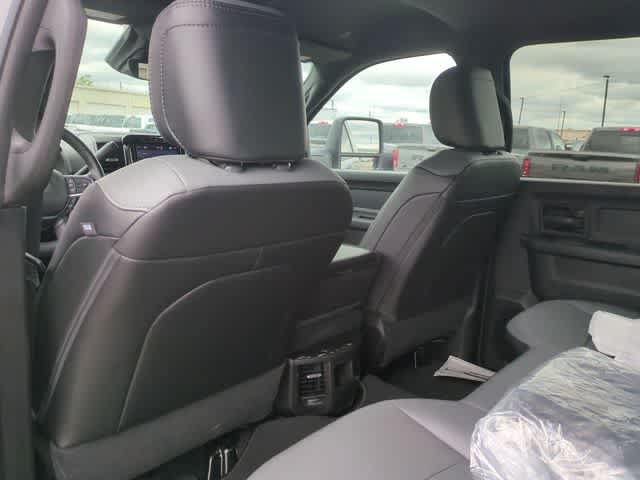 New 2026 RAM 3500 Tradesman AWD/4WD image 19