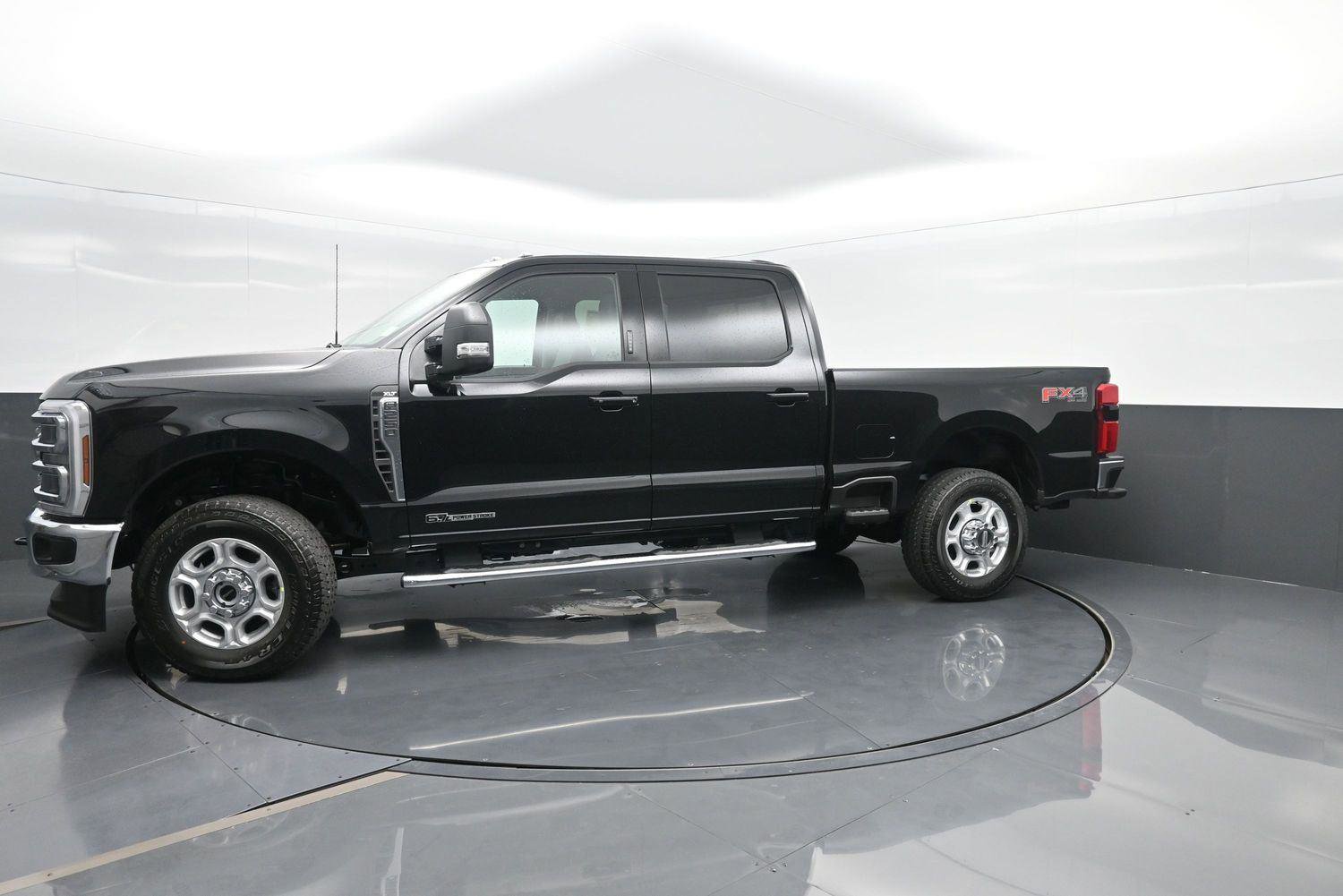 New 2026 Ford F250 XLT image 1