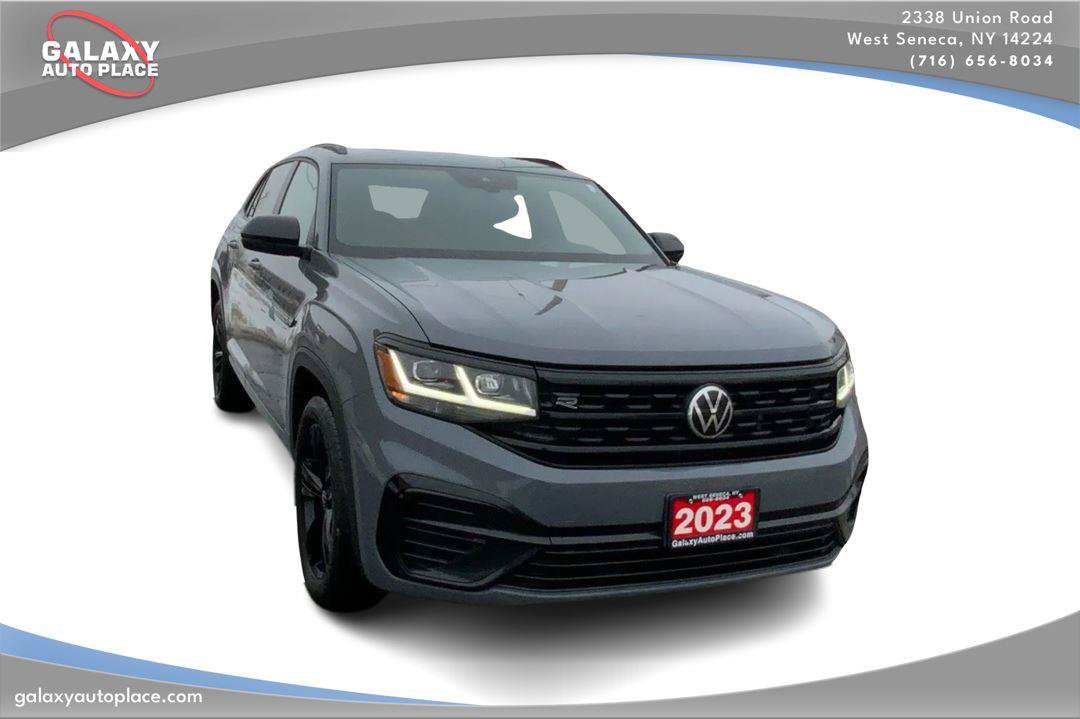 Used 2023 Volkswagen Atlas Cross Sport SEL AWD/4WD image 3