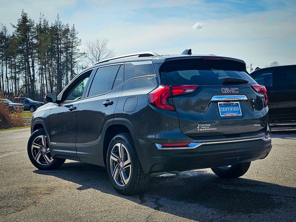 Certified 2021 GMC Terrain SLT image 5