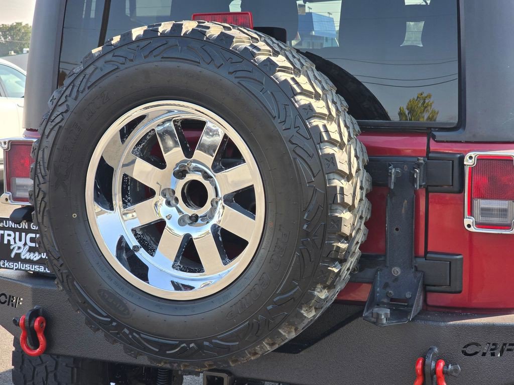 Used 2013 Jeep Wrangler Sahara w/ Connectivity Group AWD/4WD image 12