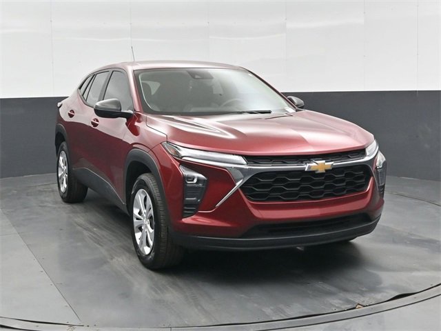 Used 2024 Chevrolet Trax LS image 10