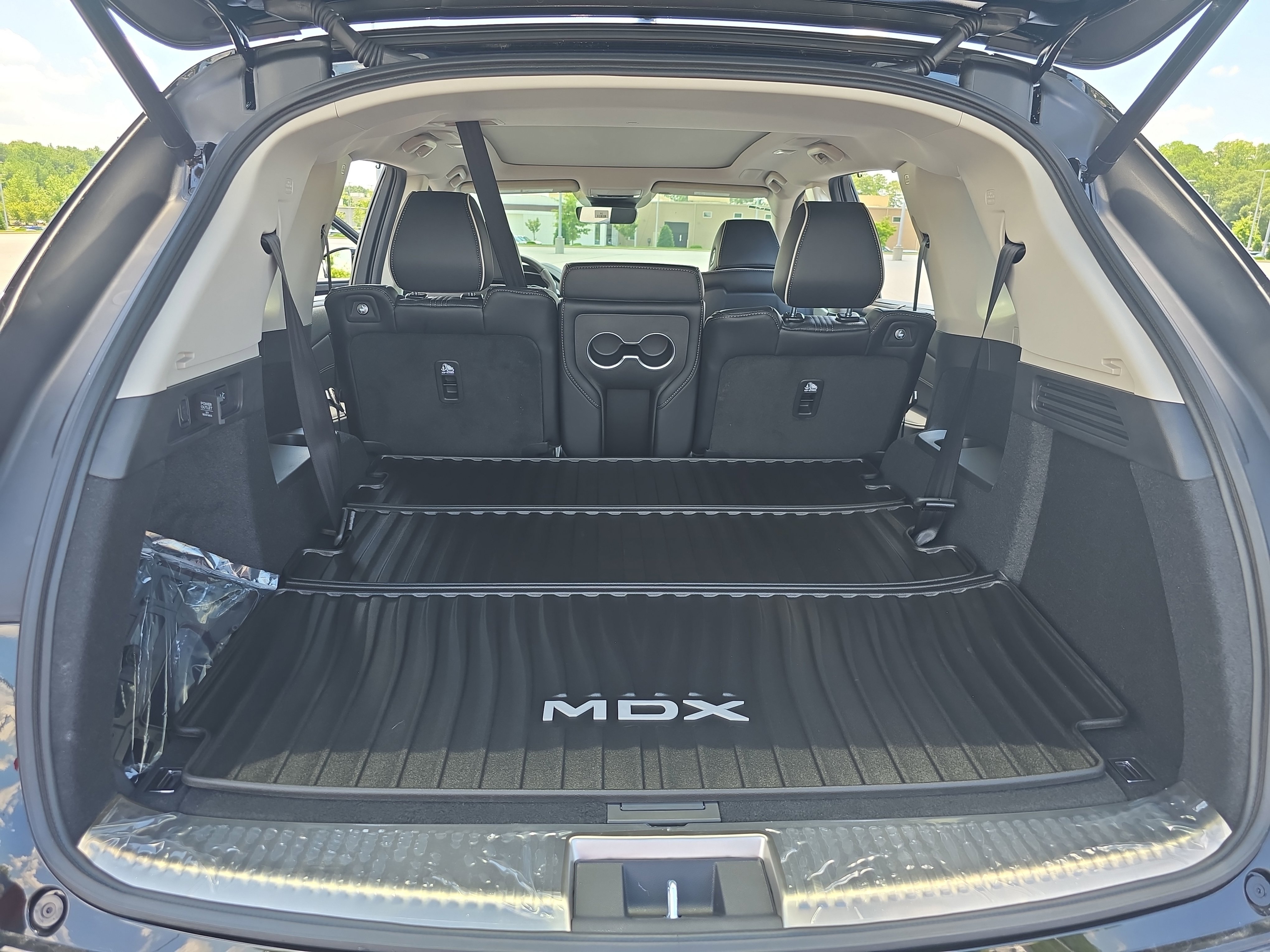 New 2026 Acura MDX SH-AWD w/ Advance Package image 13