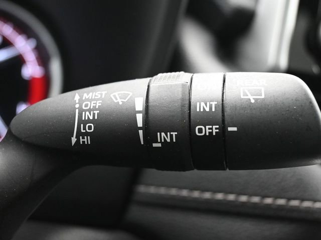Used 2025 Toyota RAV4 XLE AWD/4WD image 24