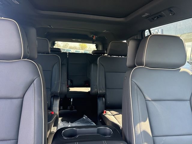 New 2026 GMC Yukon XL Elevation image 36