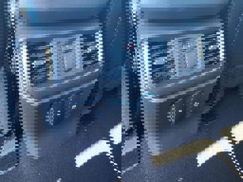 Certified 2024 Ford F150 Lariat w/ Equipment Group 502A High image 8