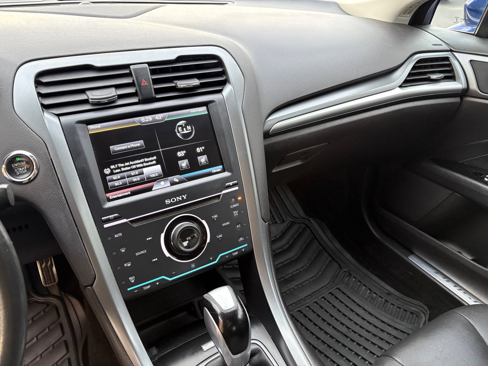 Used 2014 Ford Fusion Titanium FWD image 24