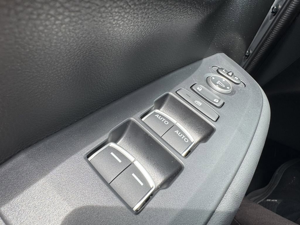 New 2026 Honda HR-V Sport image 32