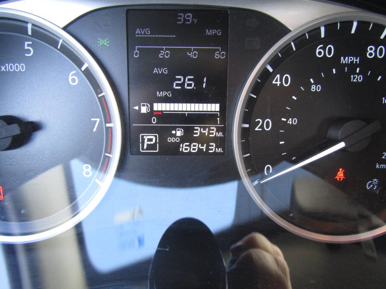 Used 2023 Nissan Versa S FWD image 19