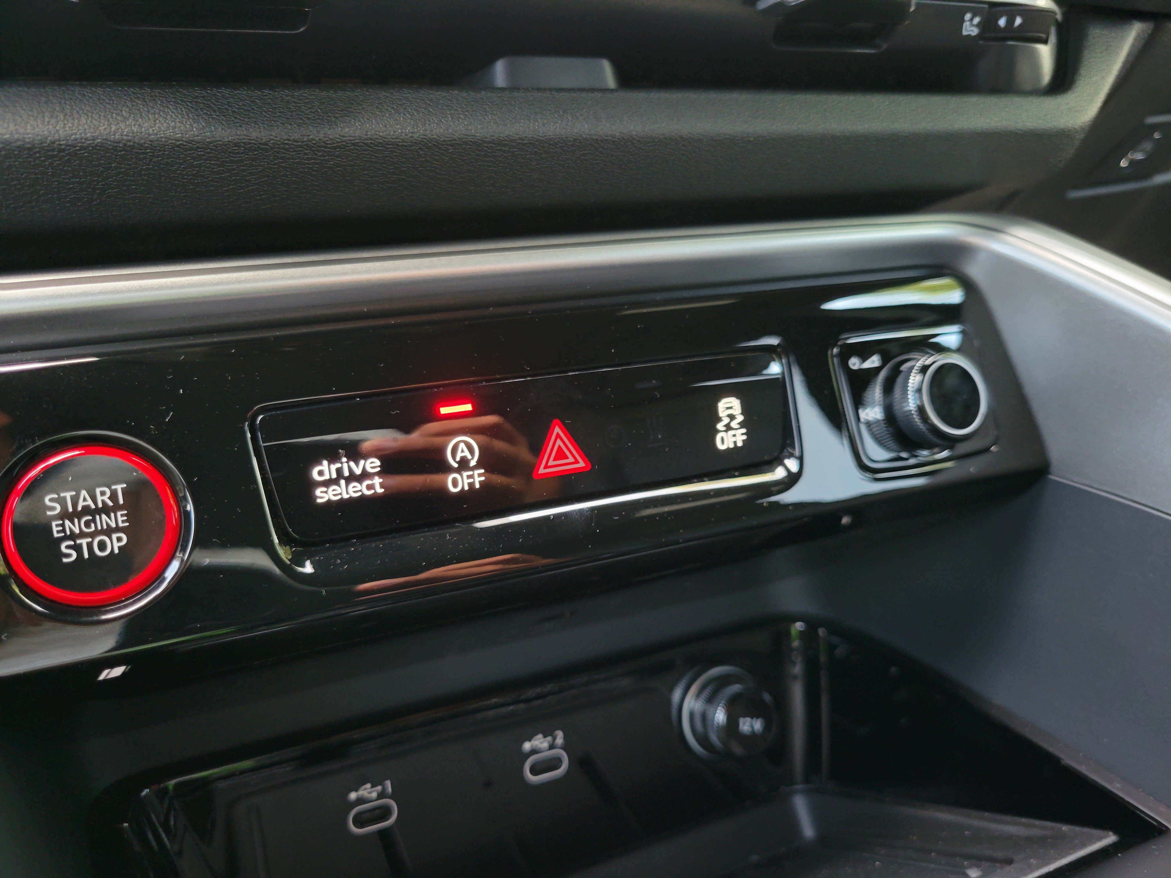 New 2026 Audi SQ5 Premium Plus AWD/4WD image 28
