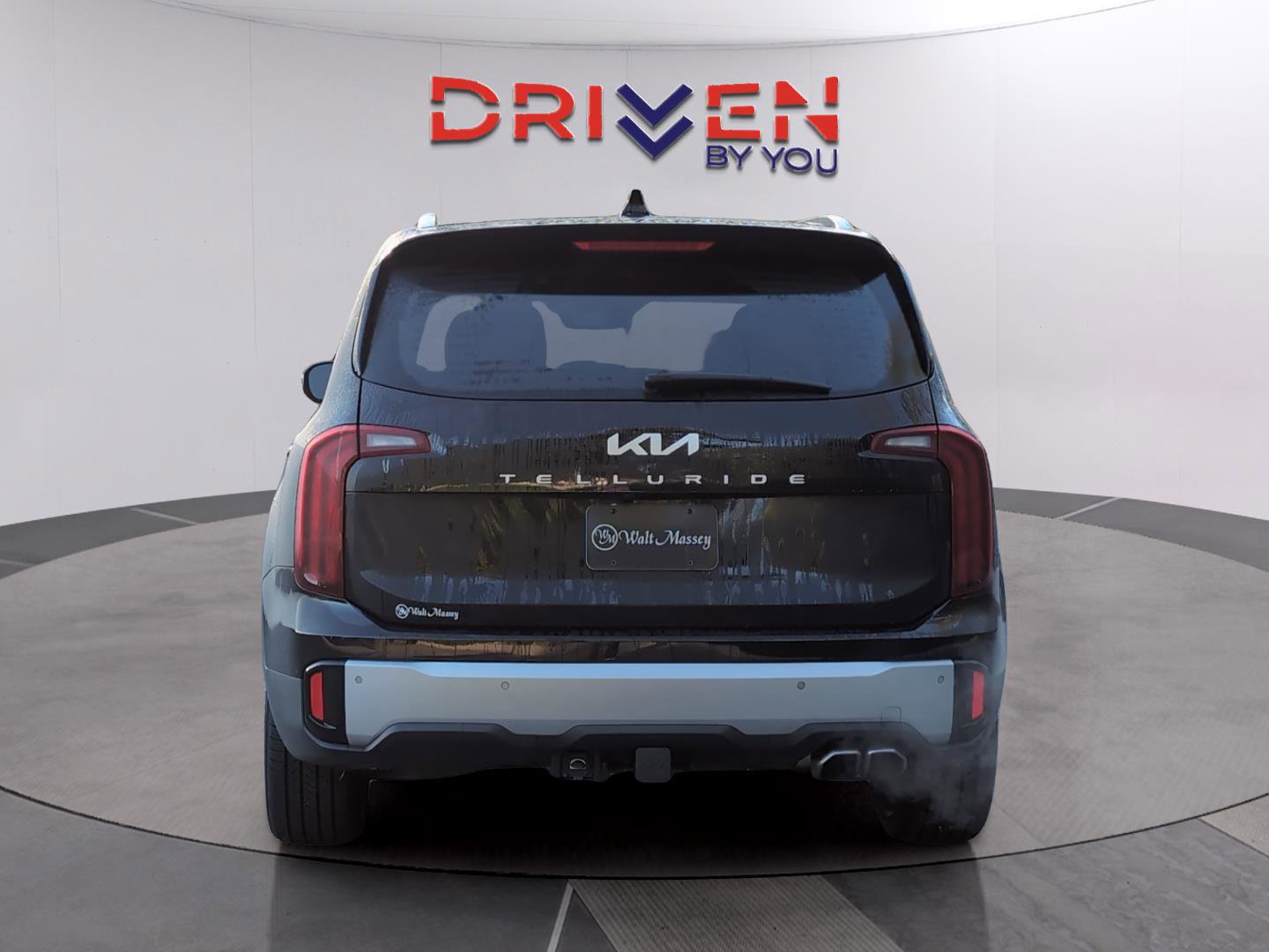 Used 2024 Kia Telluride S w/ S Sunroof Package image 4