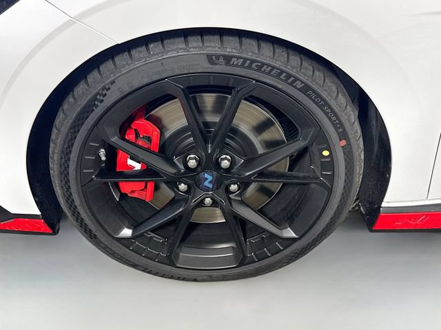 New 2026 Hyundai Elantra N FWD image 4
