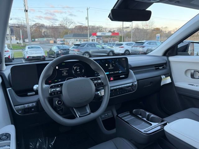 Used 2025 Hyundai Ioniq 5 SEL image 25