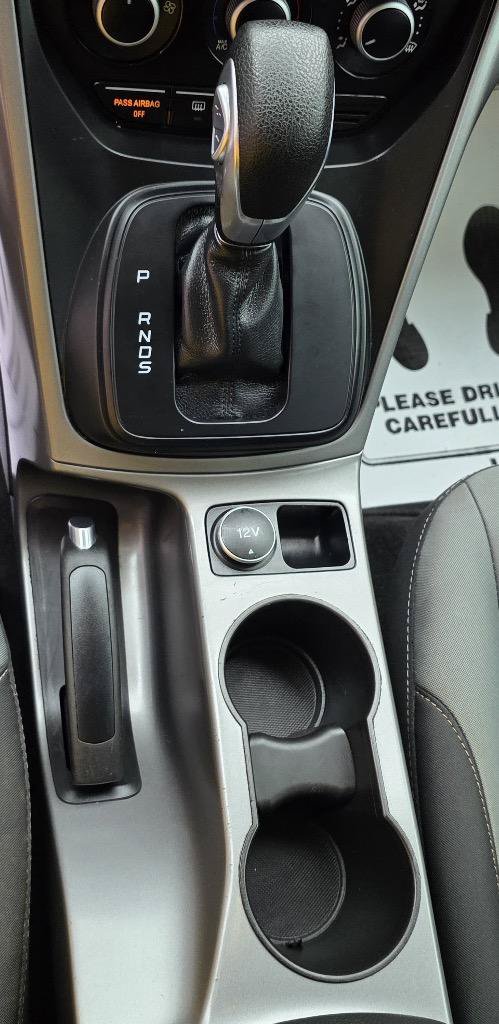 Used 2016 Ford Escape SE FWD image 18