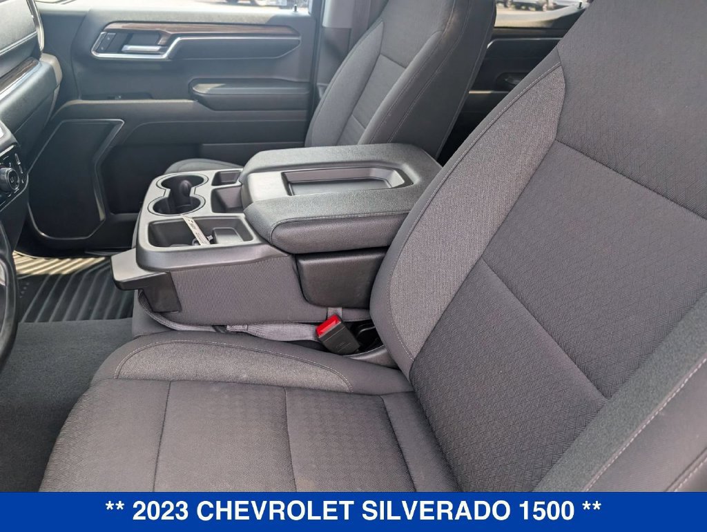 Used 2023 Chevrolet Silverado 1500 LT AWD/4WD image 13