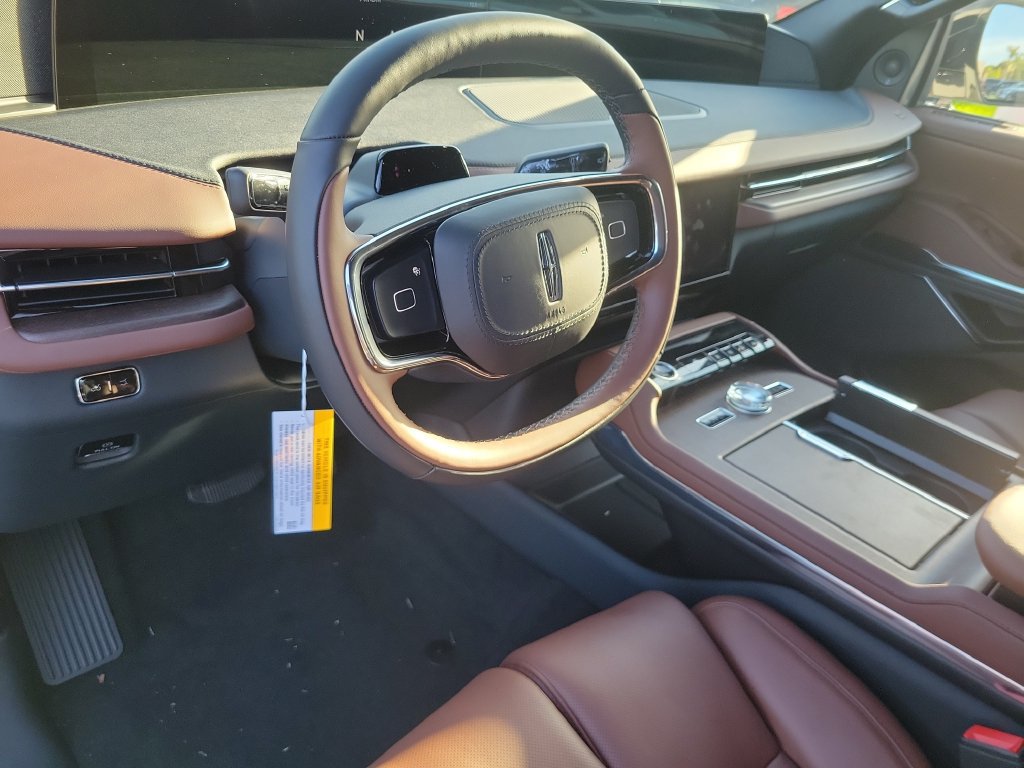 New 2027 Lincoln Navigator L Reserve AWD/4WD image 22