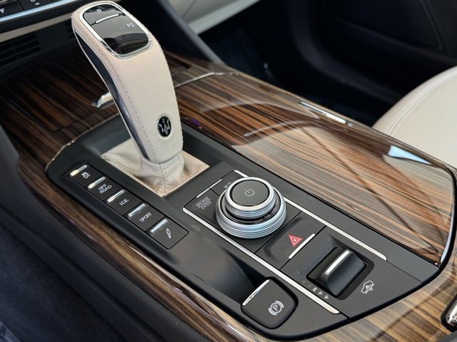 Certified 2022 Maserati Levante GT image 14