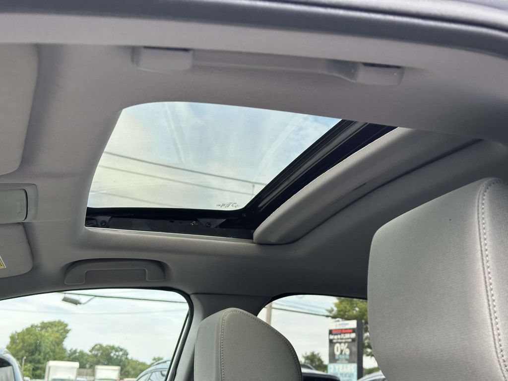 Used 2022 Honda CR-V EX image 19