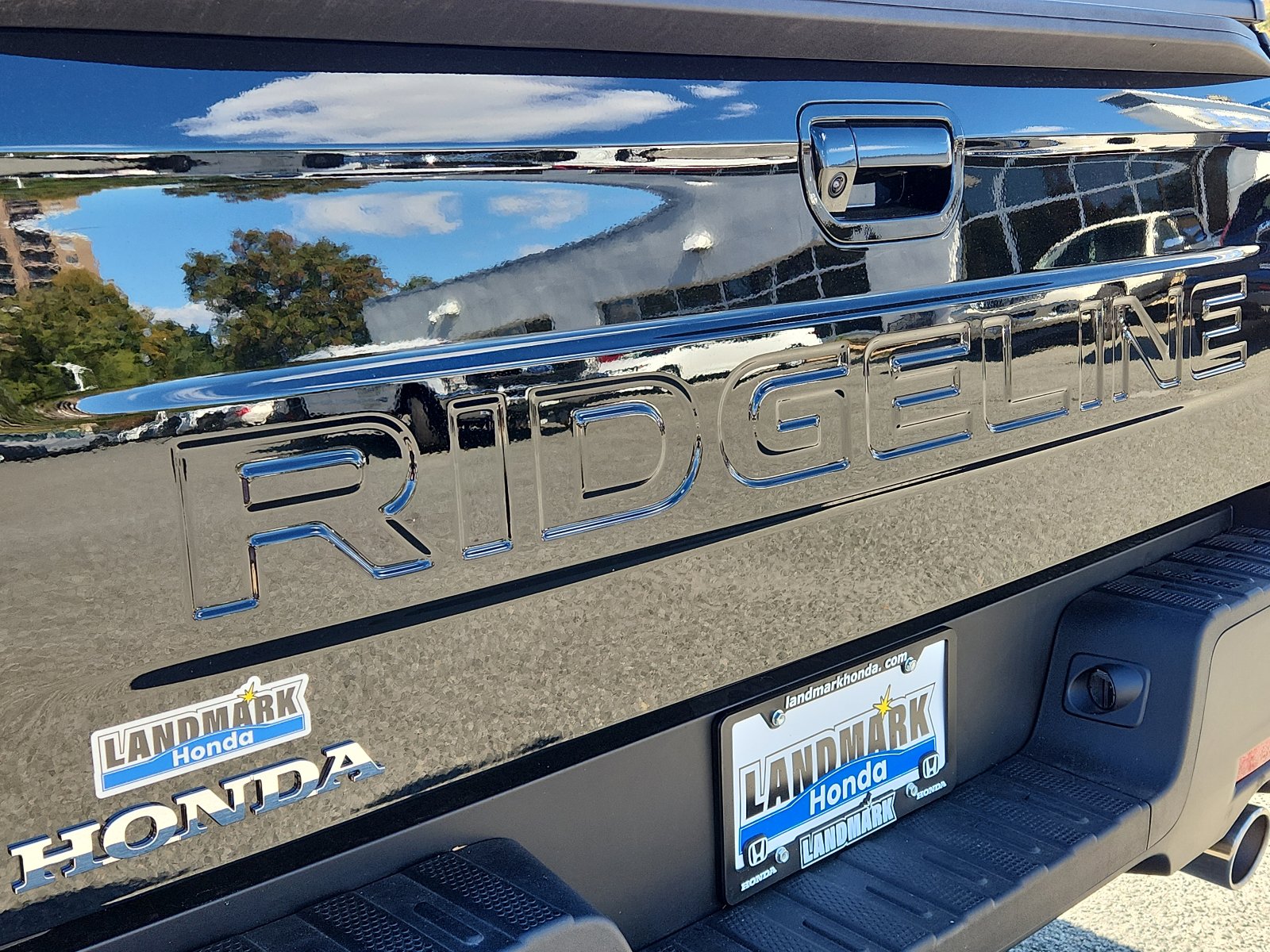 New 2025 Honda Ridgeline RTL image 16