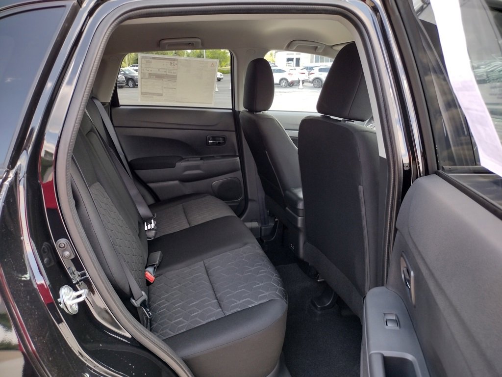 New 2025 Mitsubishi Outlander Sport LE image 9