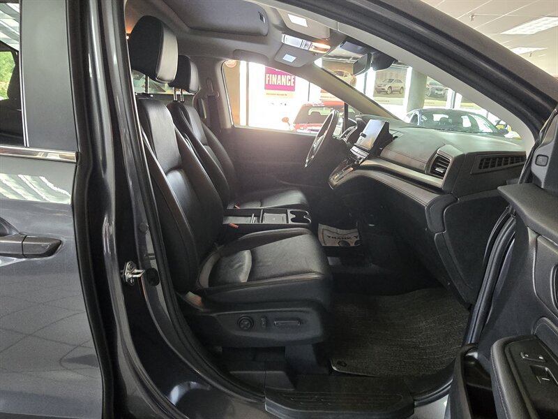 Used 2025 Honda Odyssey EX-L image 14