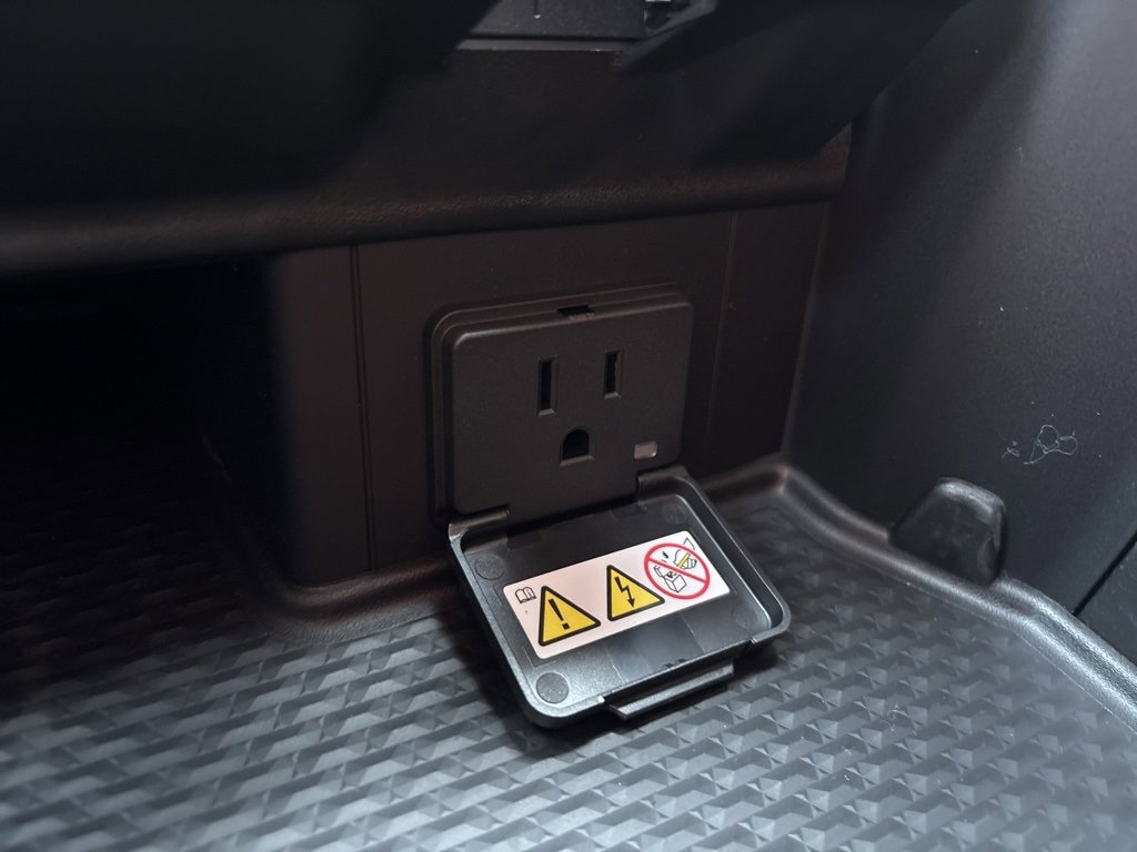 New 2026 RAM 1500 Laramie w/ Night Edition image 20