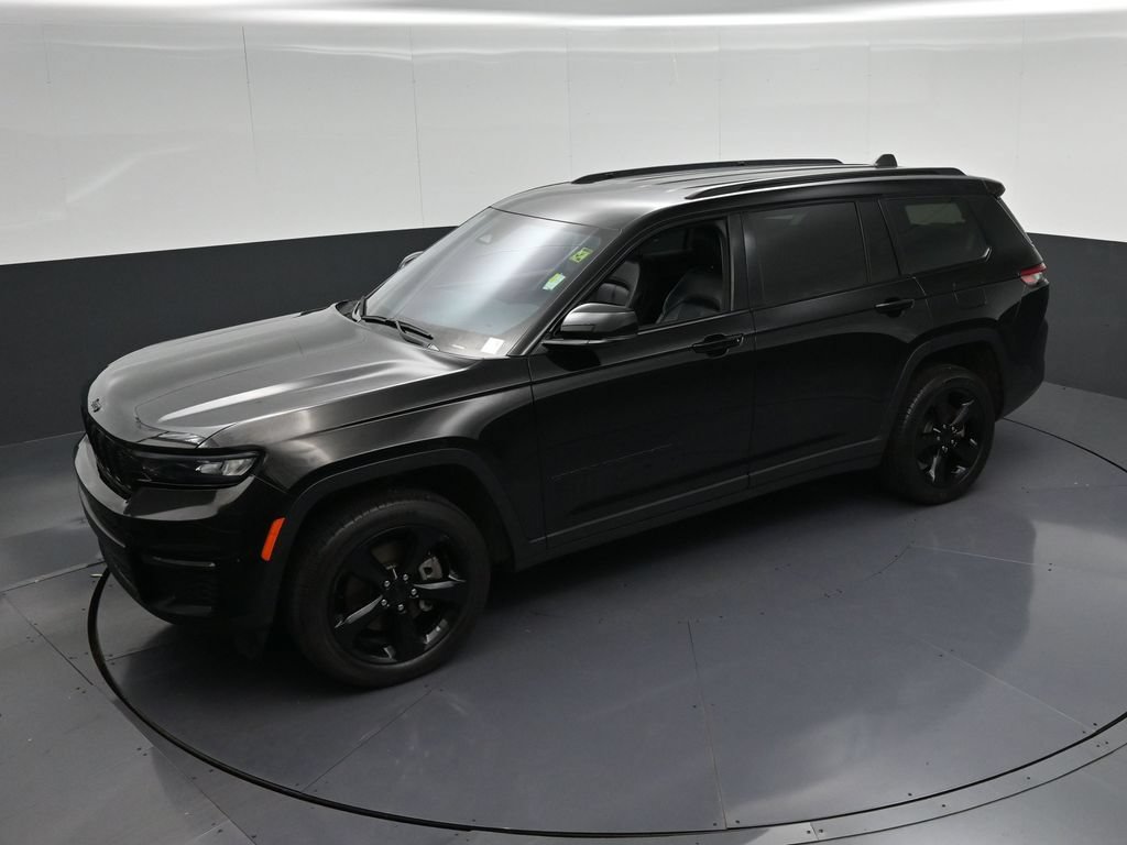 Used 2024 Jeep Grand Cherokee L Limited w/ Black Appearance Package RWD image 24