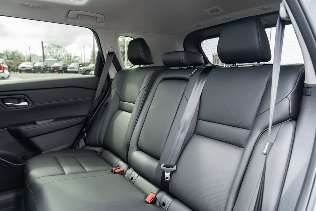 New 2026 Nissan Rogue SV image 23