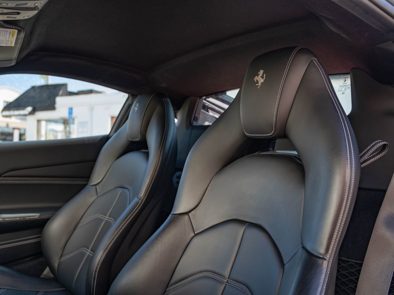 Used 2018 Ferrari 488 GTB image 25