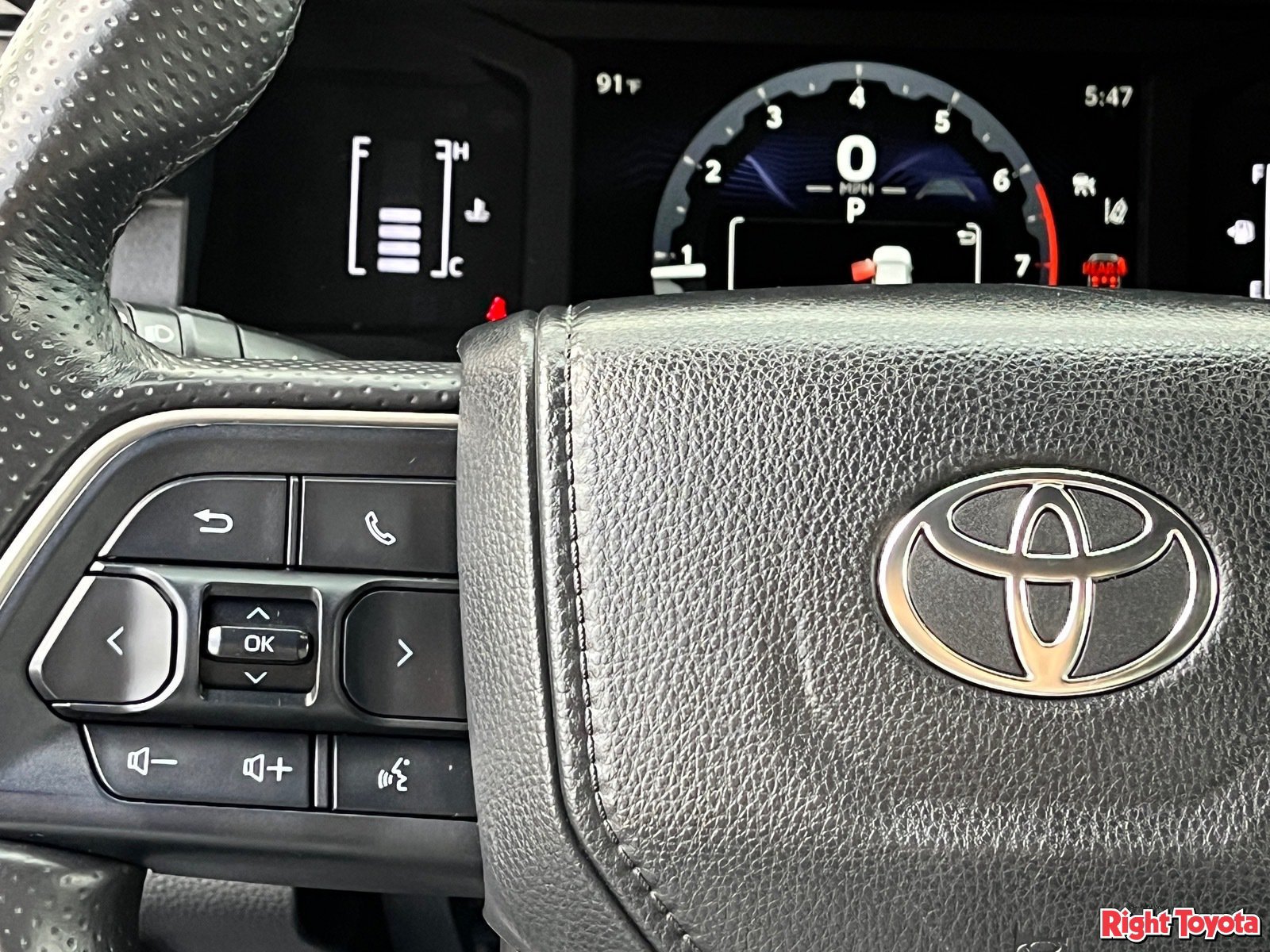 Certified 2025 Toyota 4Runner SR5 AWD/4WD image 23