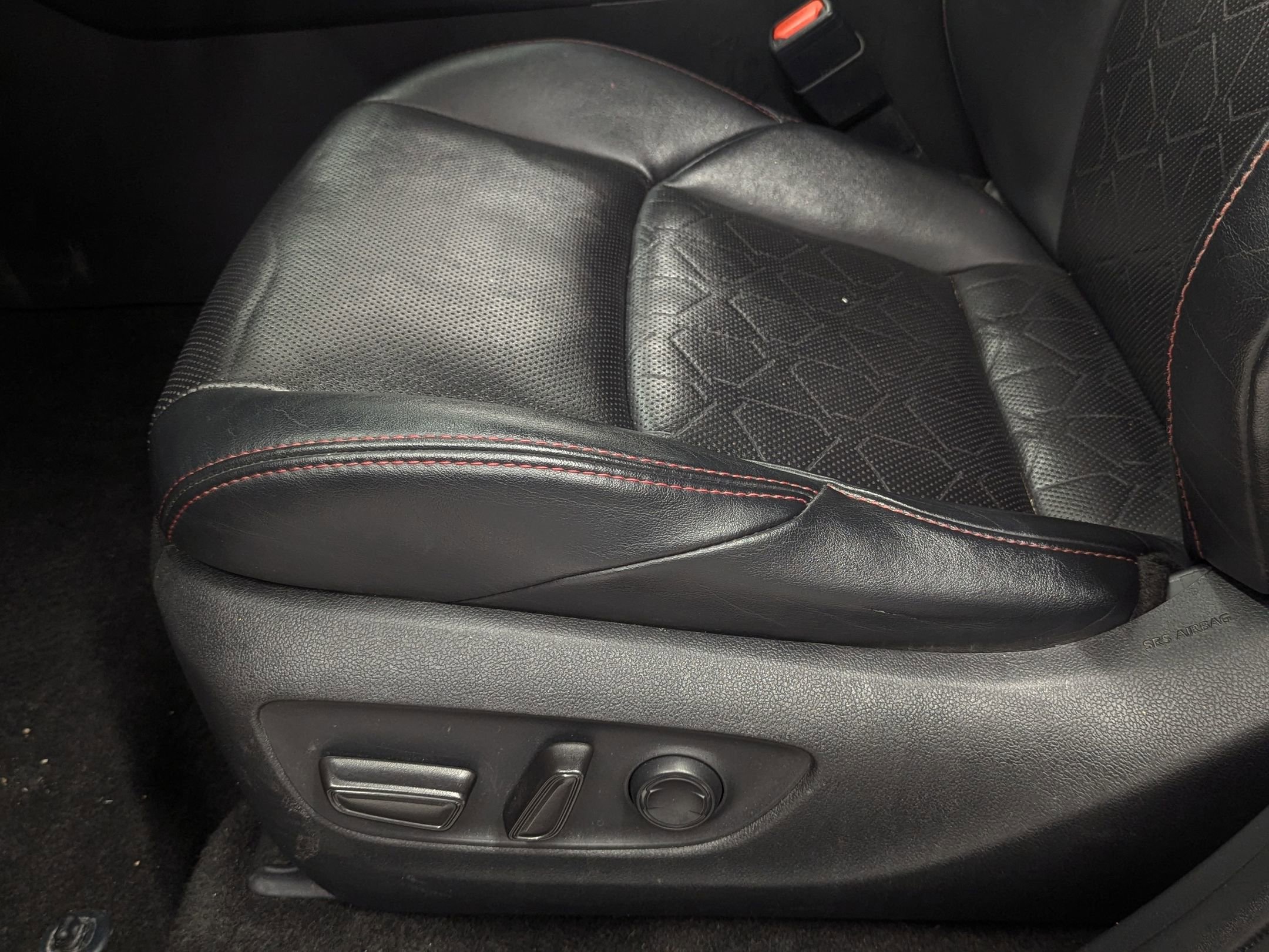 Used 2020 Toyota RAV4 TRD Off-Road image 11