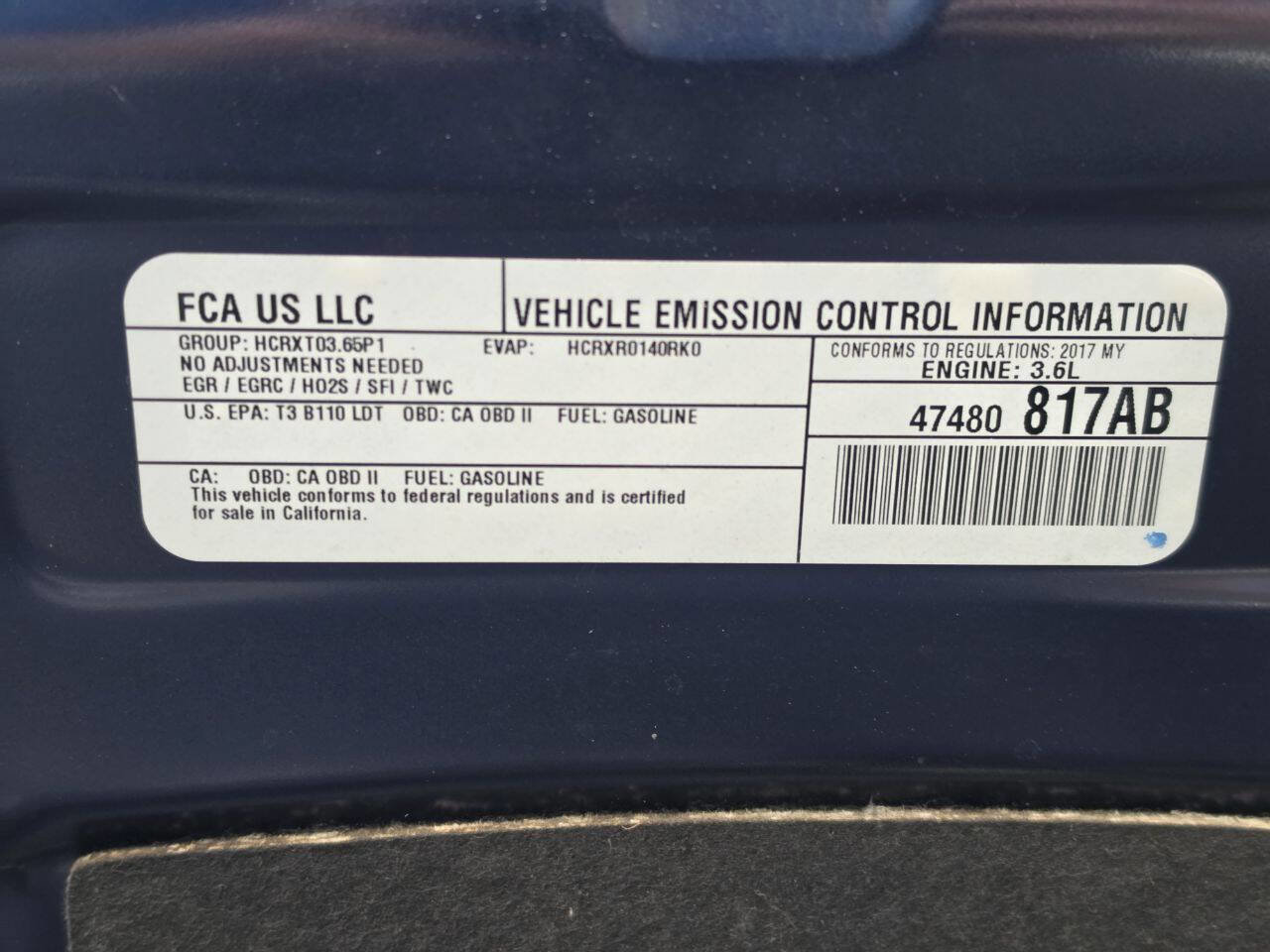 Used 2017 Chrysler Pacifica Limited w/ UConnect Theater Package FWD image 62