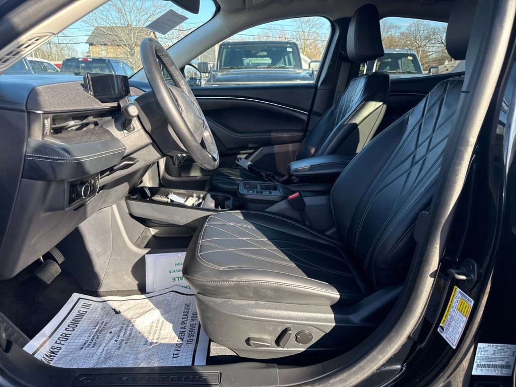 Used 2025 Ford Mustang Mach-E Select w/ Comfort Package Lite image 22
