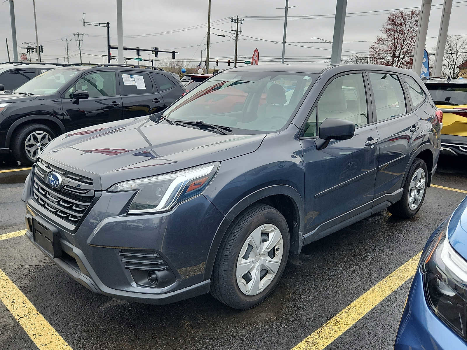 Used 2022 Subaru Forester AWD/4WD image 3