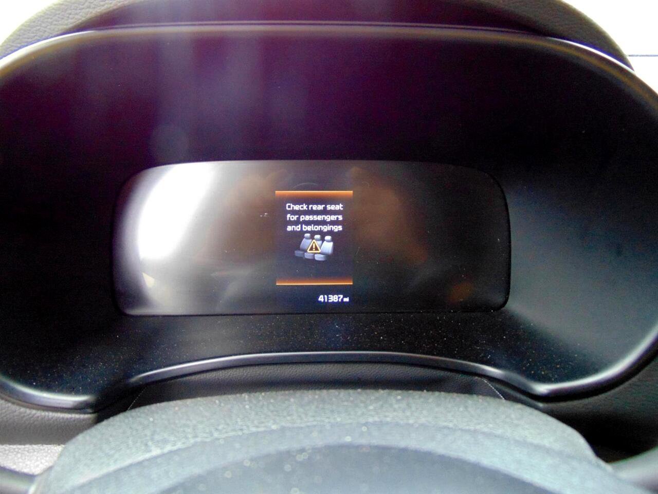 Used 2024 Kia Soul LX w/ Option Group 015 image 31