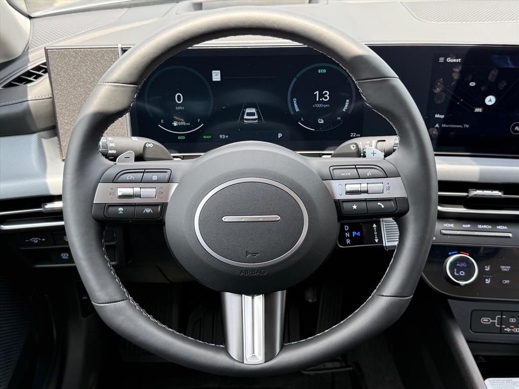 New 2026 Hyundai Sonata Limited FWD image 17