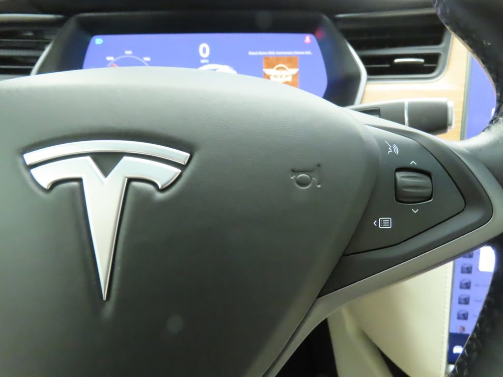 Used 2021 Tesla Model X Performance image 12