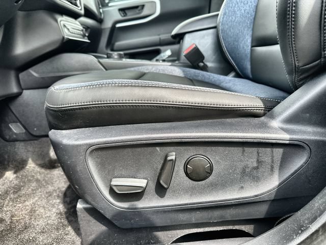 Used 2025 Ford Bronco Sport Outer Banks AWD/4WD image 16