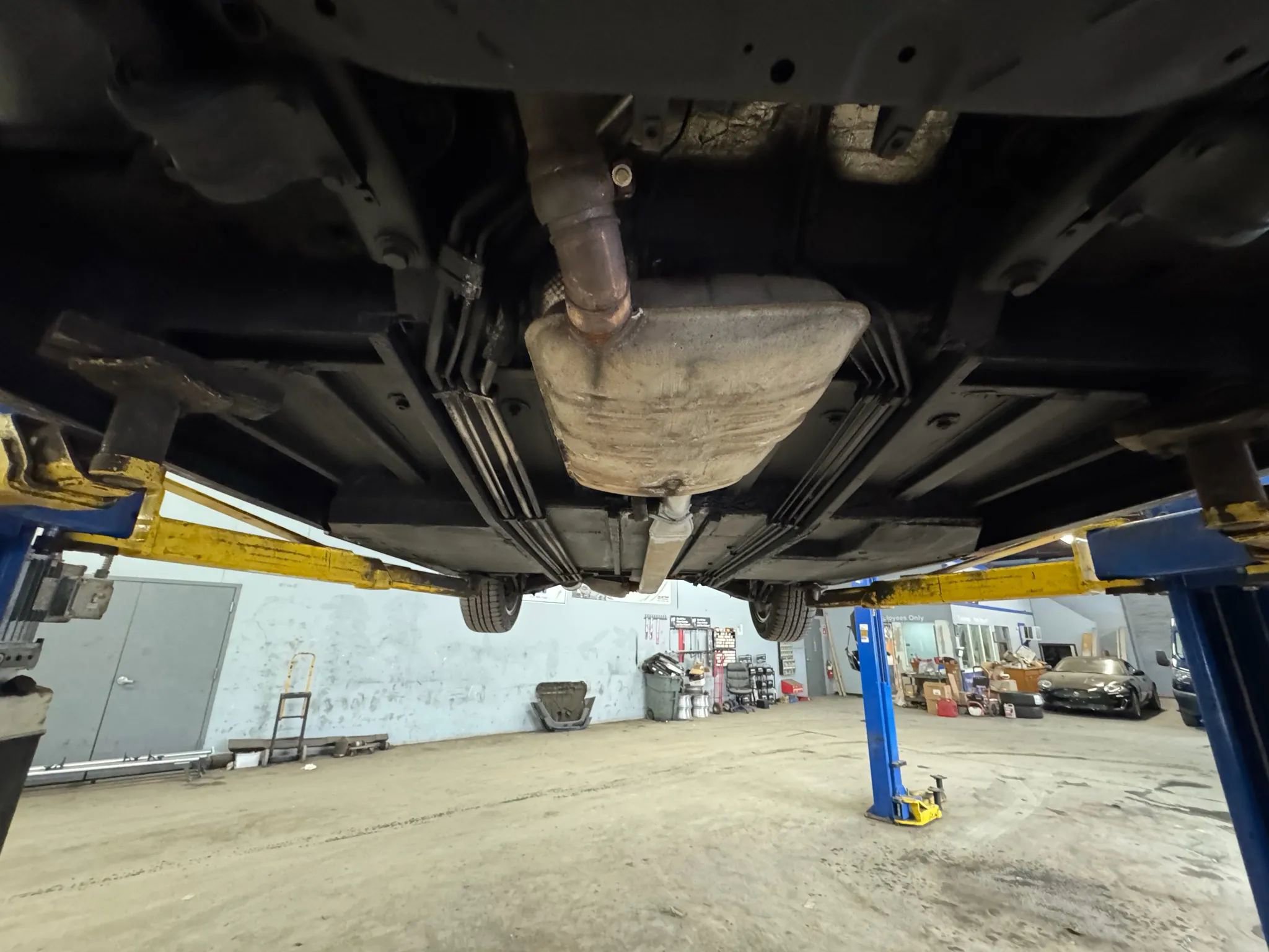 Used 2017 Chrysler Pacifica Limited w/ Advanced Safetytec Group image 76