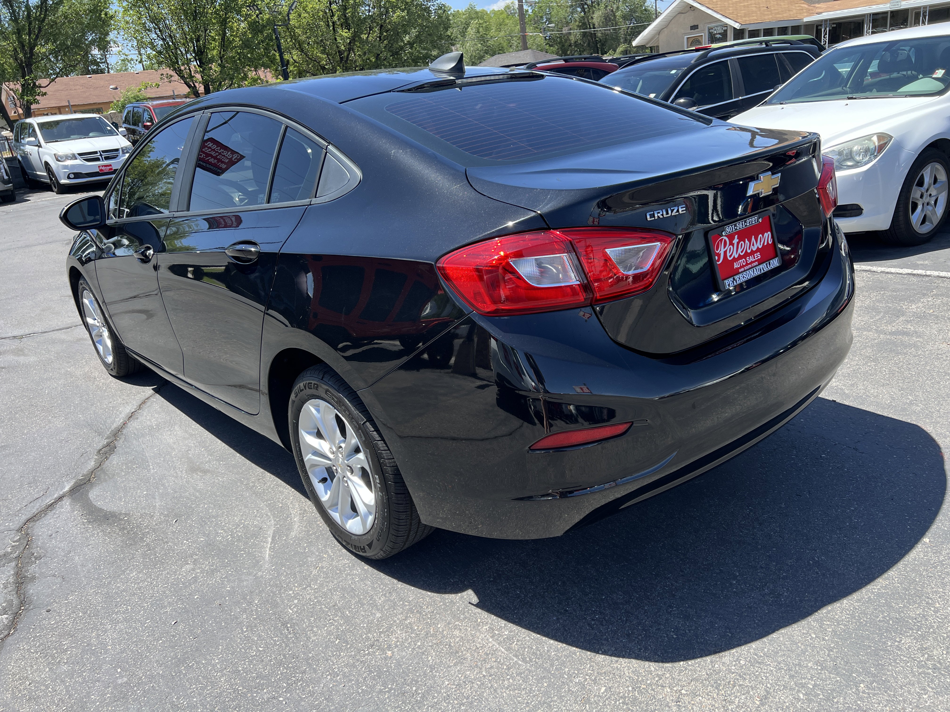 Used 2019 Chevrolet Cruze LS w/ LS Convenience Package FWD image 6