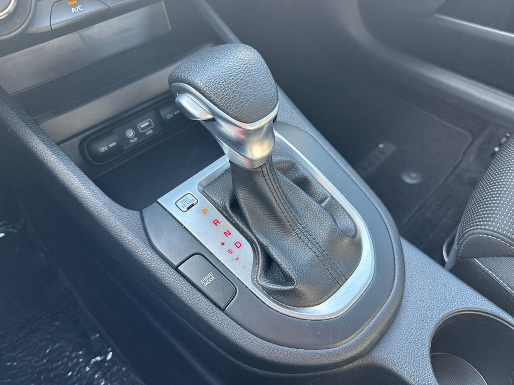 Used 2020 Kia Forte LXS image 30