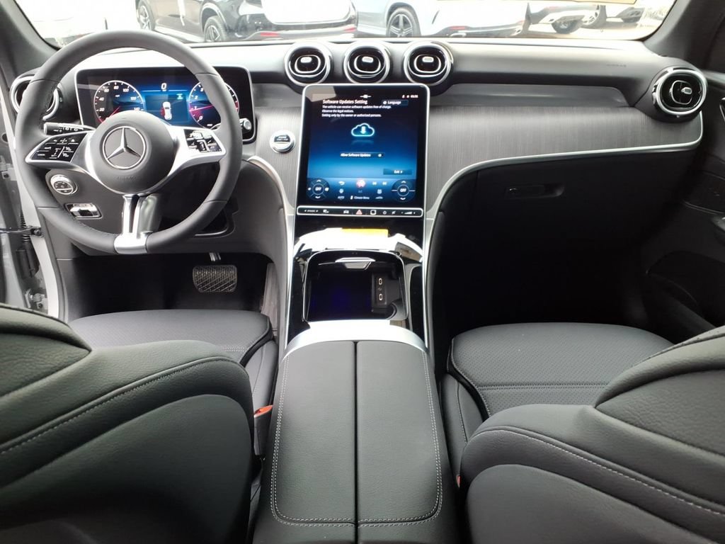 New 2026 Mercedes-Benz GLC 300 4MATIC image 28
