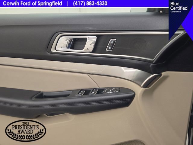 Used 2019 Ford Explorer XLT w/ Equipment Group 202A AWD/4WD image 37