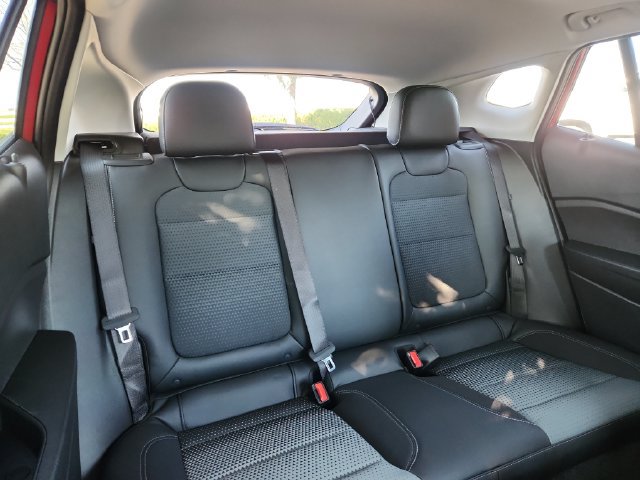 New 2026 Chevrolet Trax LT w/ Sunroof Package FWD image 17