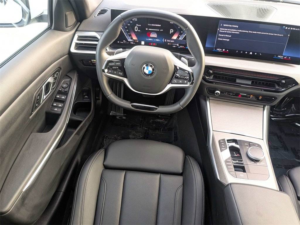 Used 2025 BMW 330i Sedan image 16